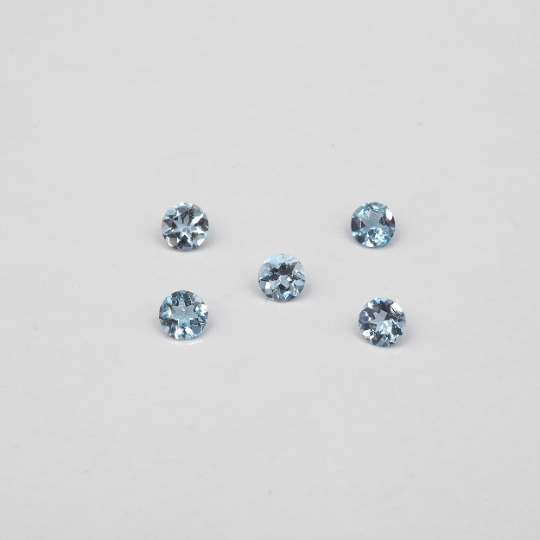 Round Aquamarine 3 mm Approximately 0.38 Carat, 5 Pieces