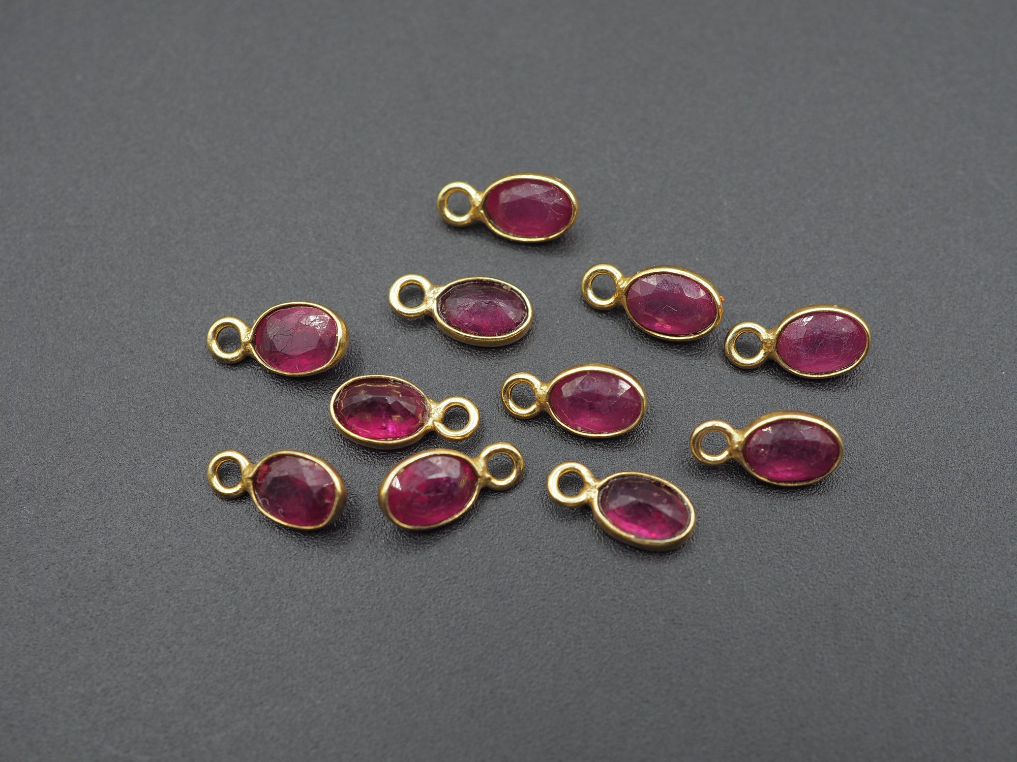 Ruby 18K Gold Filled Bezel 6x4 mm, Single Connector, Ruby Charm, 1 Piece