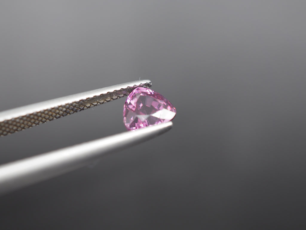 Malaya Garnet trillion Shape Faceted 6.5x6.1mm
