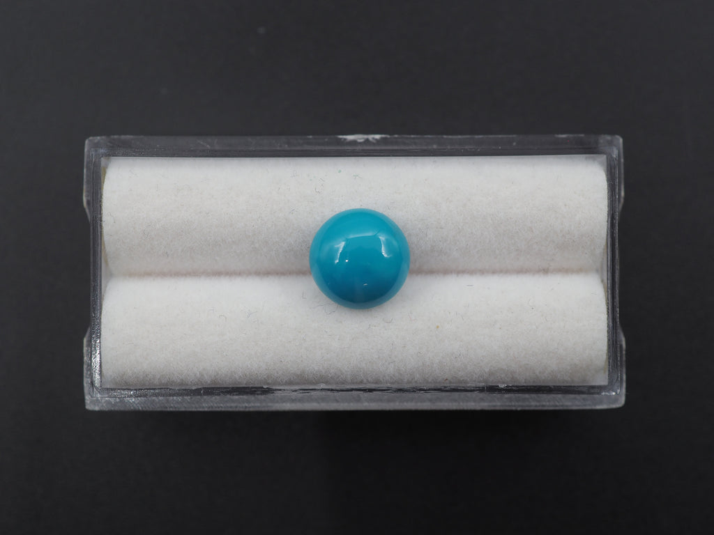 Arizona Turquoise Cabochon 9 mm Approximately 2.15 Carat (GTG-AT-10)