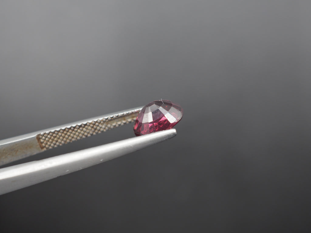 Garnet Oval Shape Faceted 8x6.5 mm