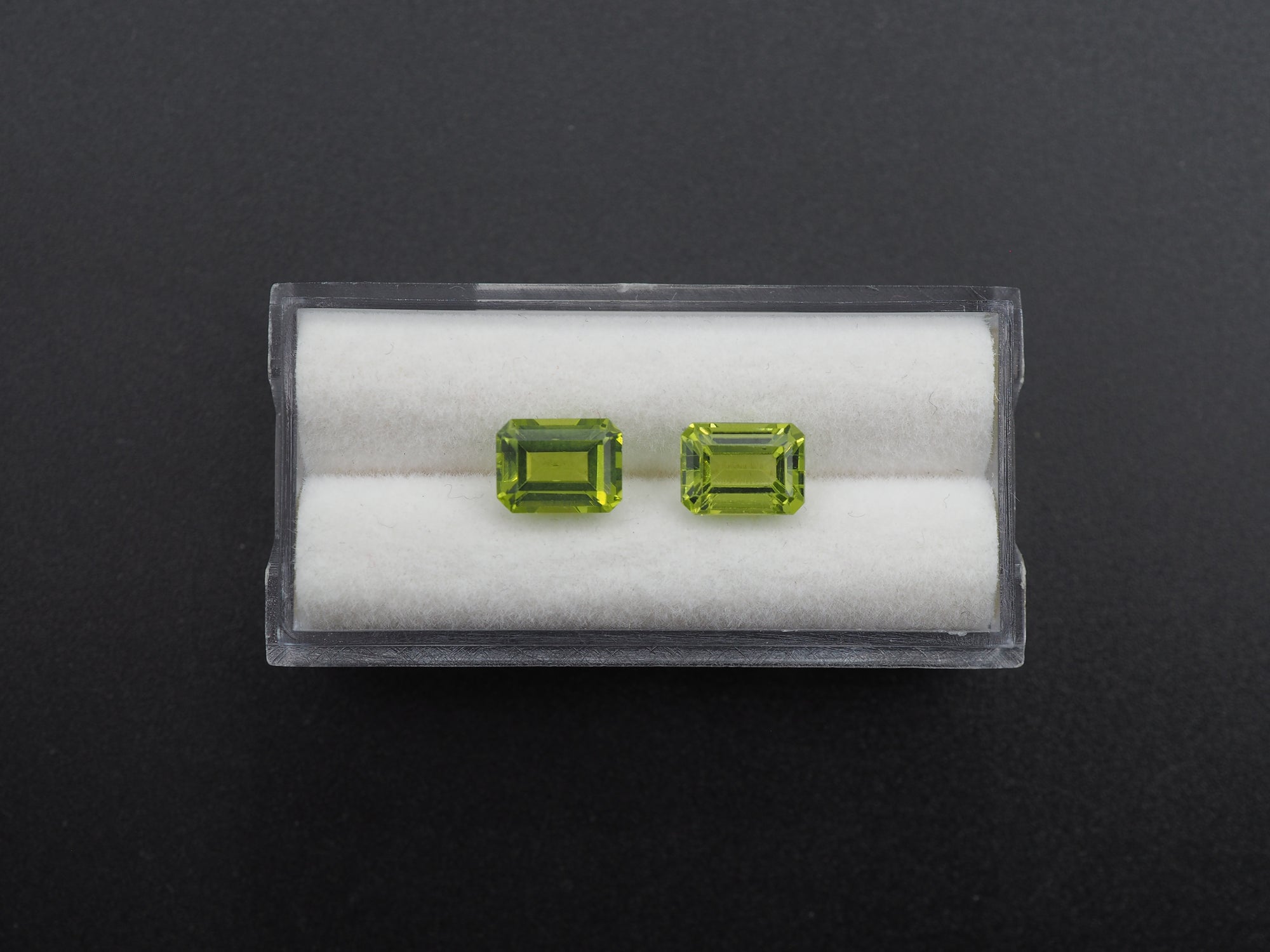 Peridot  Faceted Rectangle Shape 8x6 mm Matching Pair Approximately 2.80 Carat