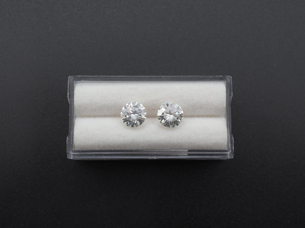 Moissanite Faceted Round Shape  7.8mm Matching Pair Approximately 2.87 Carat