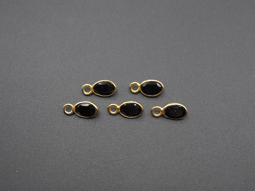 Black Onyx 18K Gold Filled Bezel 6x4 mm, Single Connector, Onyx Charm