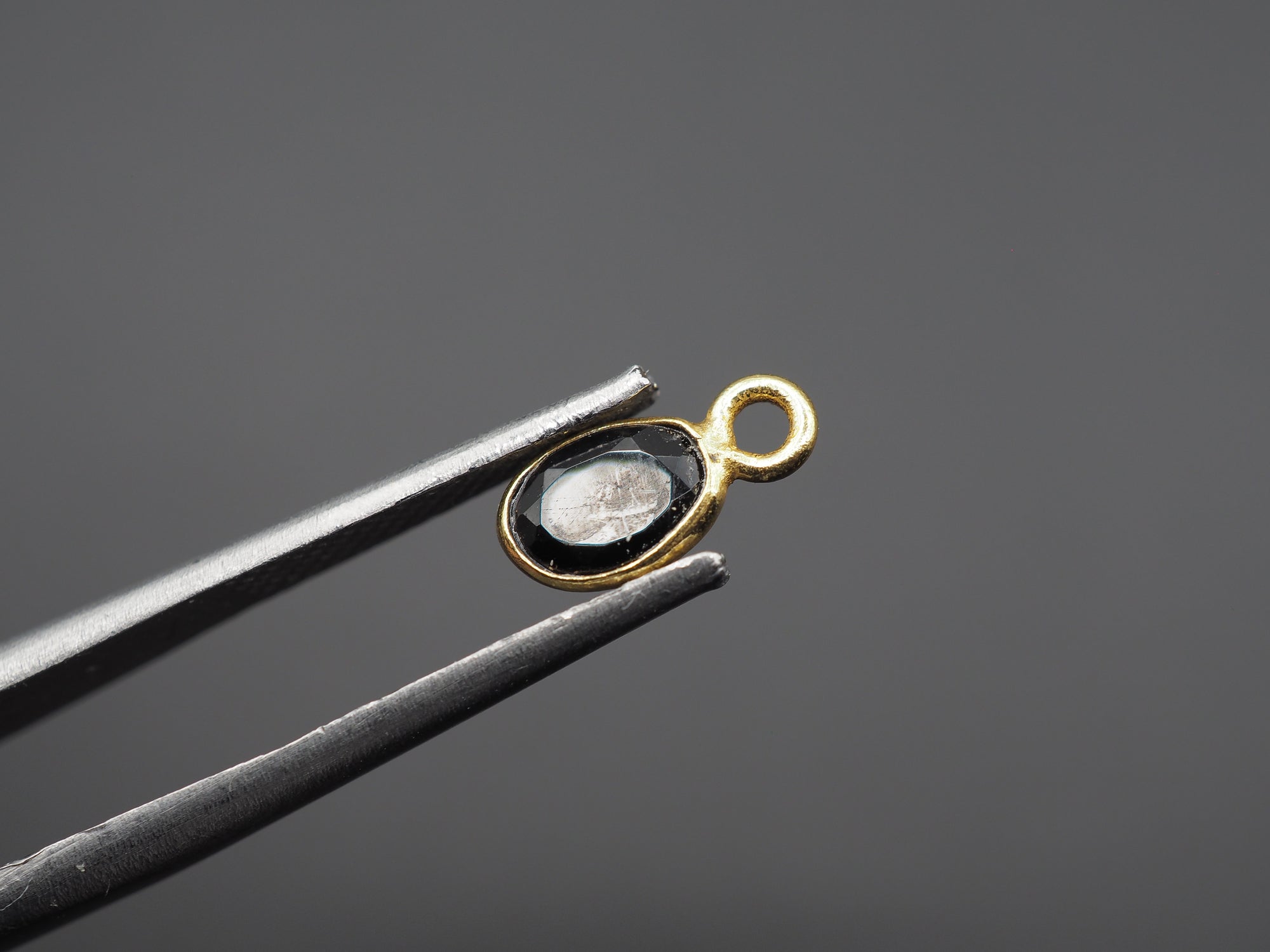 Black Onyx 18K Gold Filled Bezel 6x4 mm, Single Connector, Onyx Charm