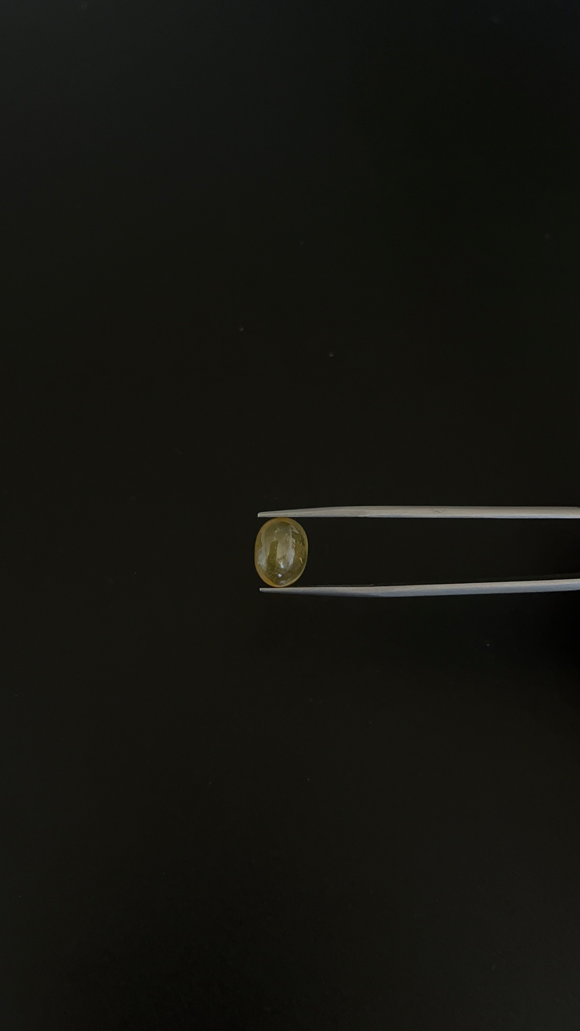 Yellow Sapphire Cabochon Oval Shape 11x8.4 mm