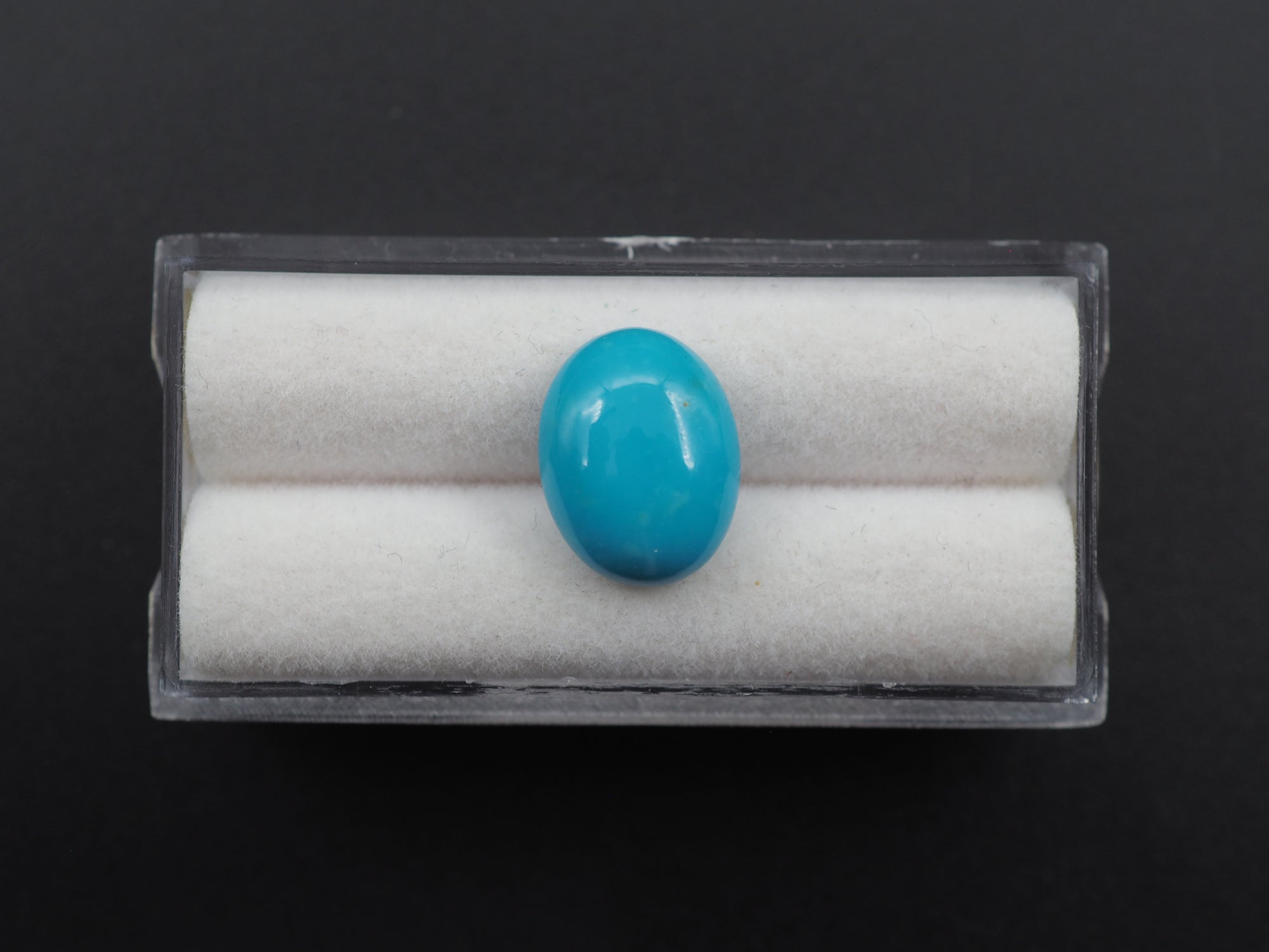 Arizona Turquoise Cabochon 13x10 mm Approximately 4.52 Carat (GTG-AT-14)