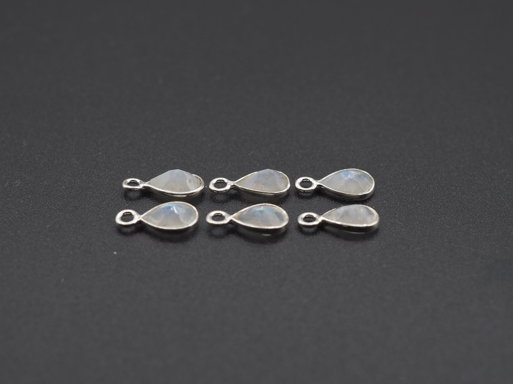 Rainbow Moonstone Silver Bezel 7x5 mm, Single Connector, Moonstone Connector, (GTG-SBM-12)