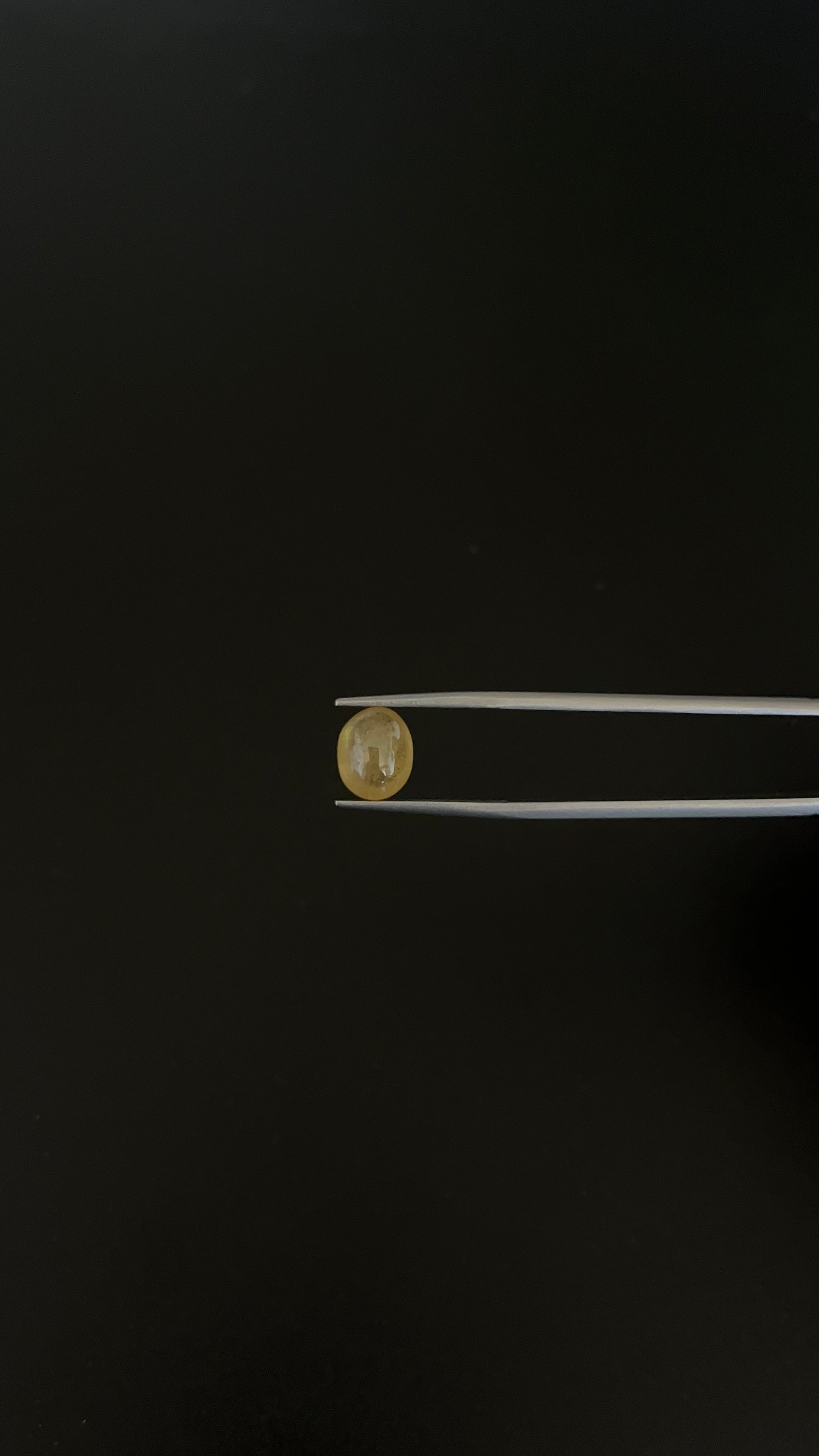 Yellow Sapphire Cabochon Oval Shape 9.8x7.9 mm