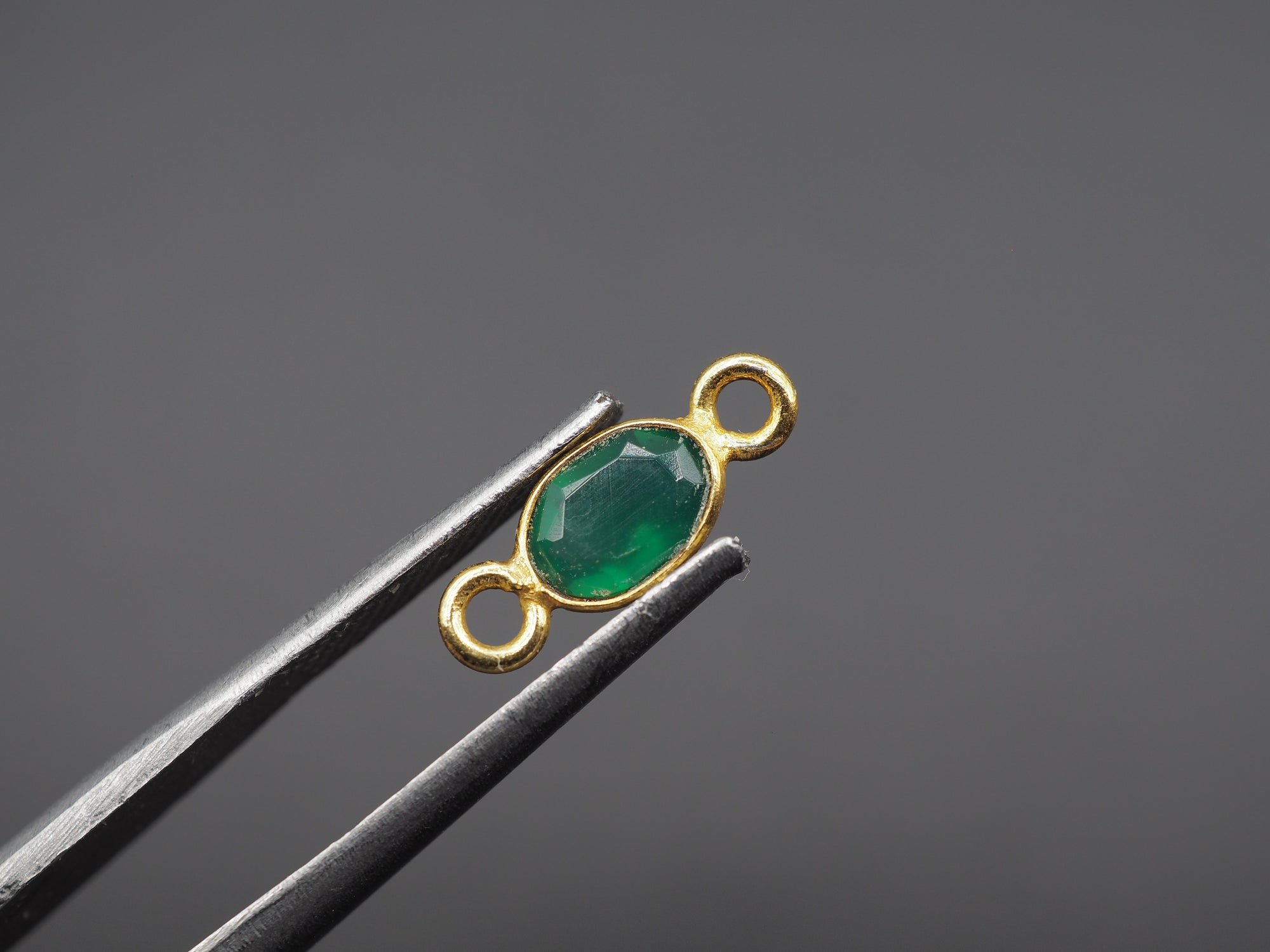 Green Onyx 18K Gold Filled Bezel 6x4 mm, Double Connector Onyx Charm (GTG-GGO-2)
