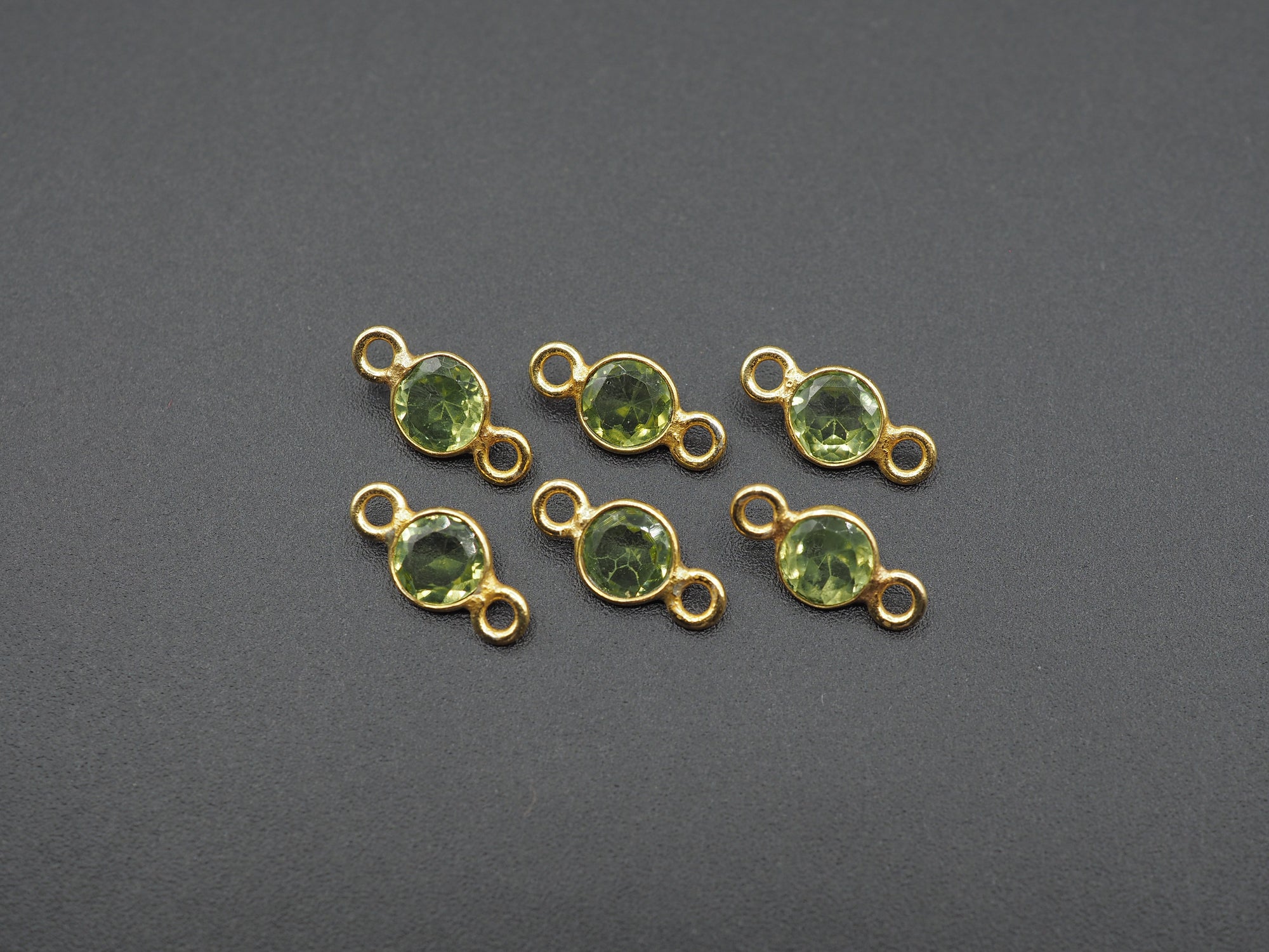 Peridot 18K Gold Filled Bezel 5mm, Double Connector, Peridot Charm