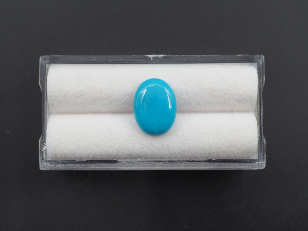 Arizona Turquoise Cabochon 12x9 mm Approximately 2.76 Carat (GTG-AT-17)