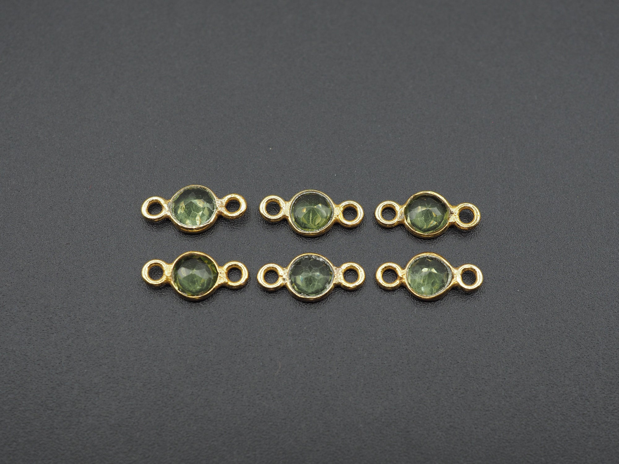 Peridot 18K Gold Filled Bezel 5mm, Double Connector, Peridot Charm
