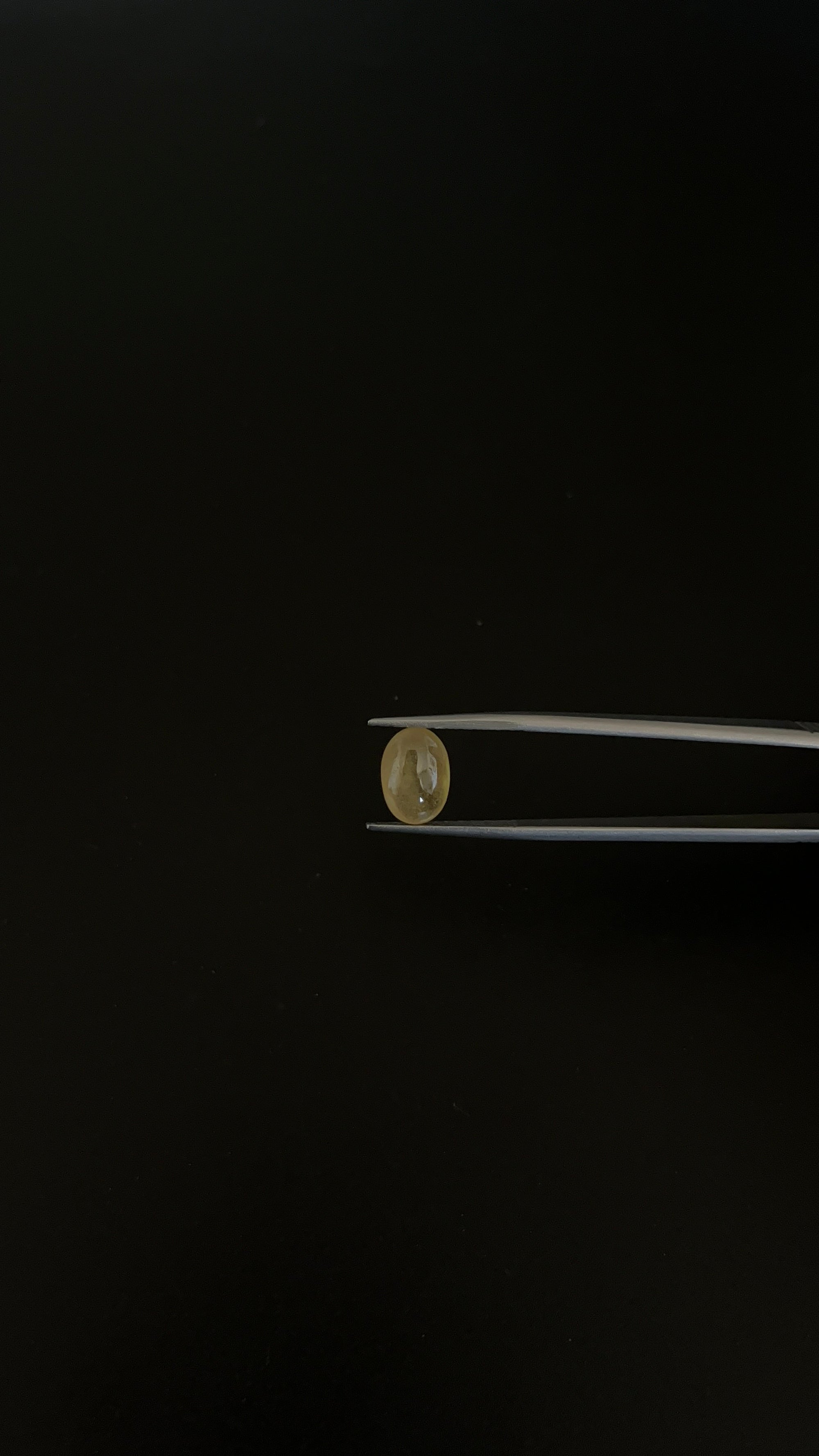 Yellow Sapphire Cabochon Oval Shape 11.5x8 mm