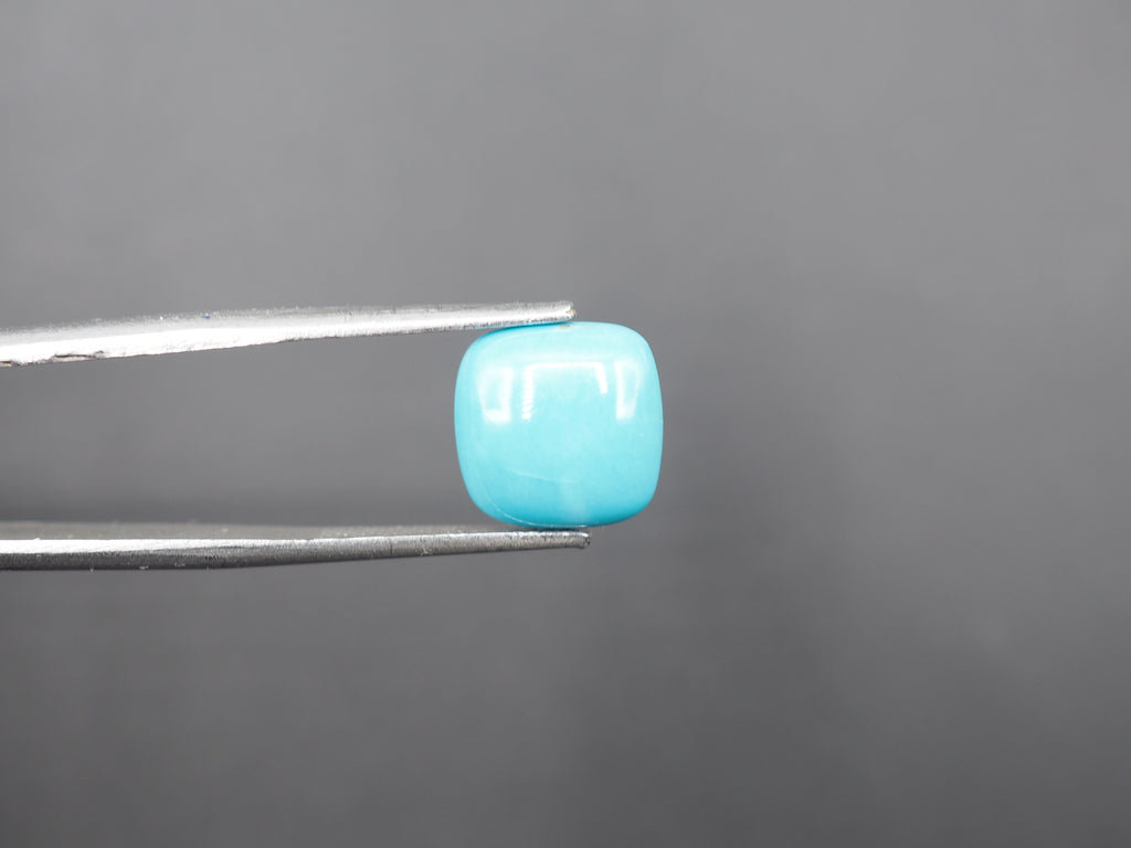 Arizona Turquoise Cabochon 10x10 mm Approximately 3.44 Carat (GTG-AT-18)