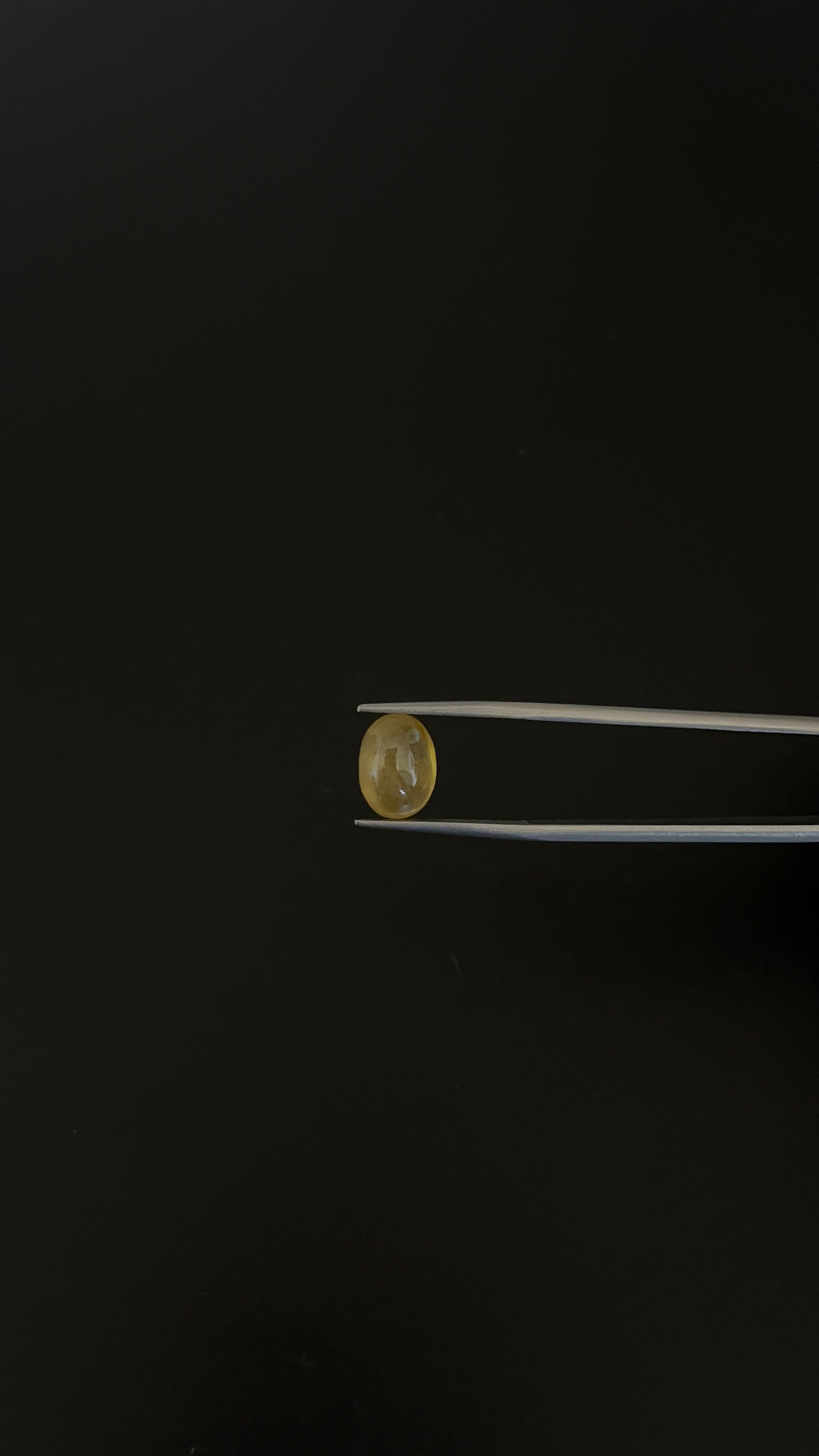 Yellow Sapphire Cabochon Oval Shape 11x8 mm