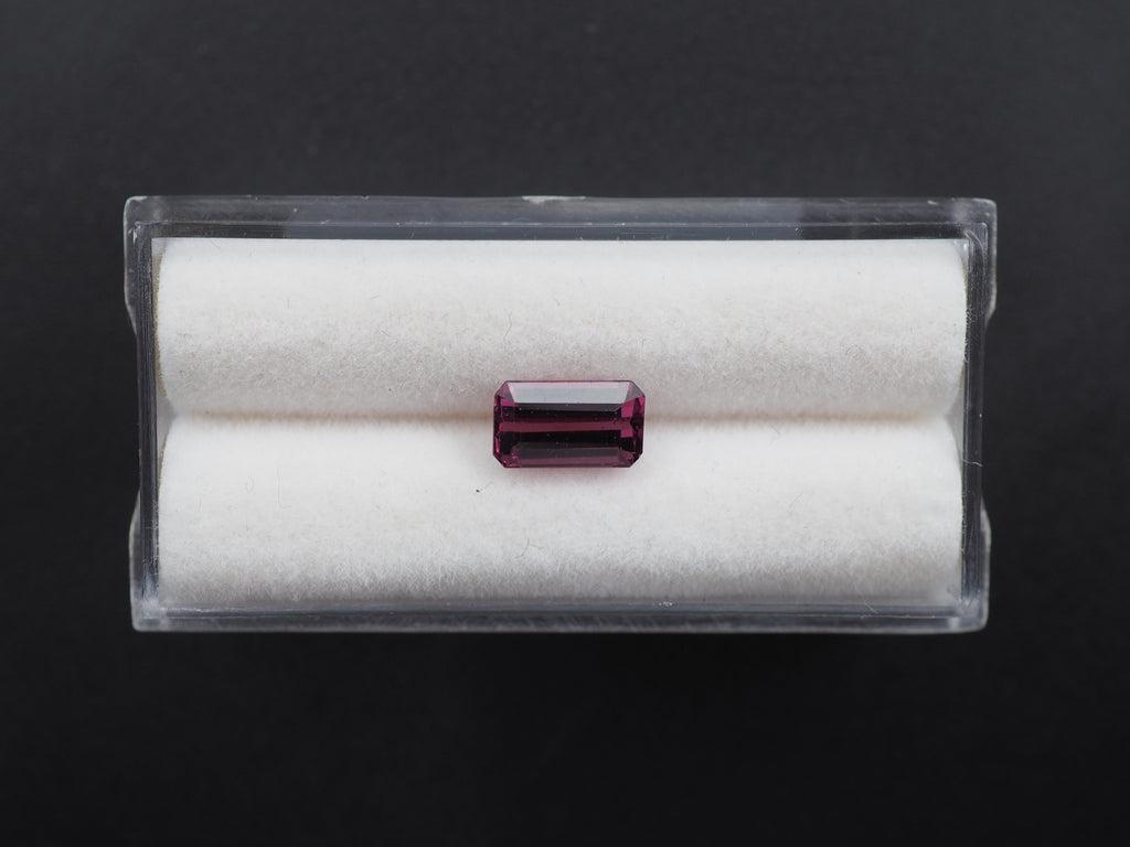 Rhodolite Rectangle Shape Faceted 8.7x5 mm