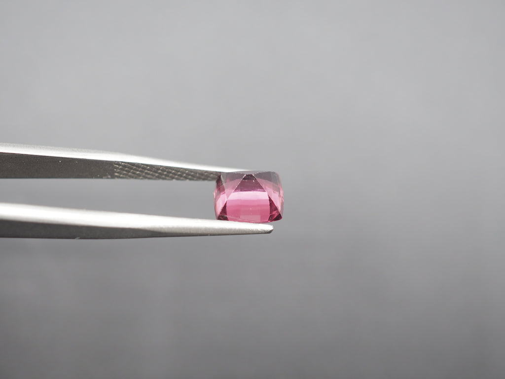 Purple Garnet Faceted 7.9x7.1 mm Approximately 2.70 Carat (GTG-PG-10)
