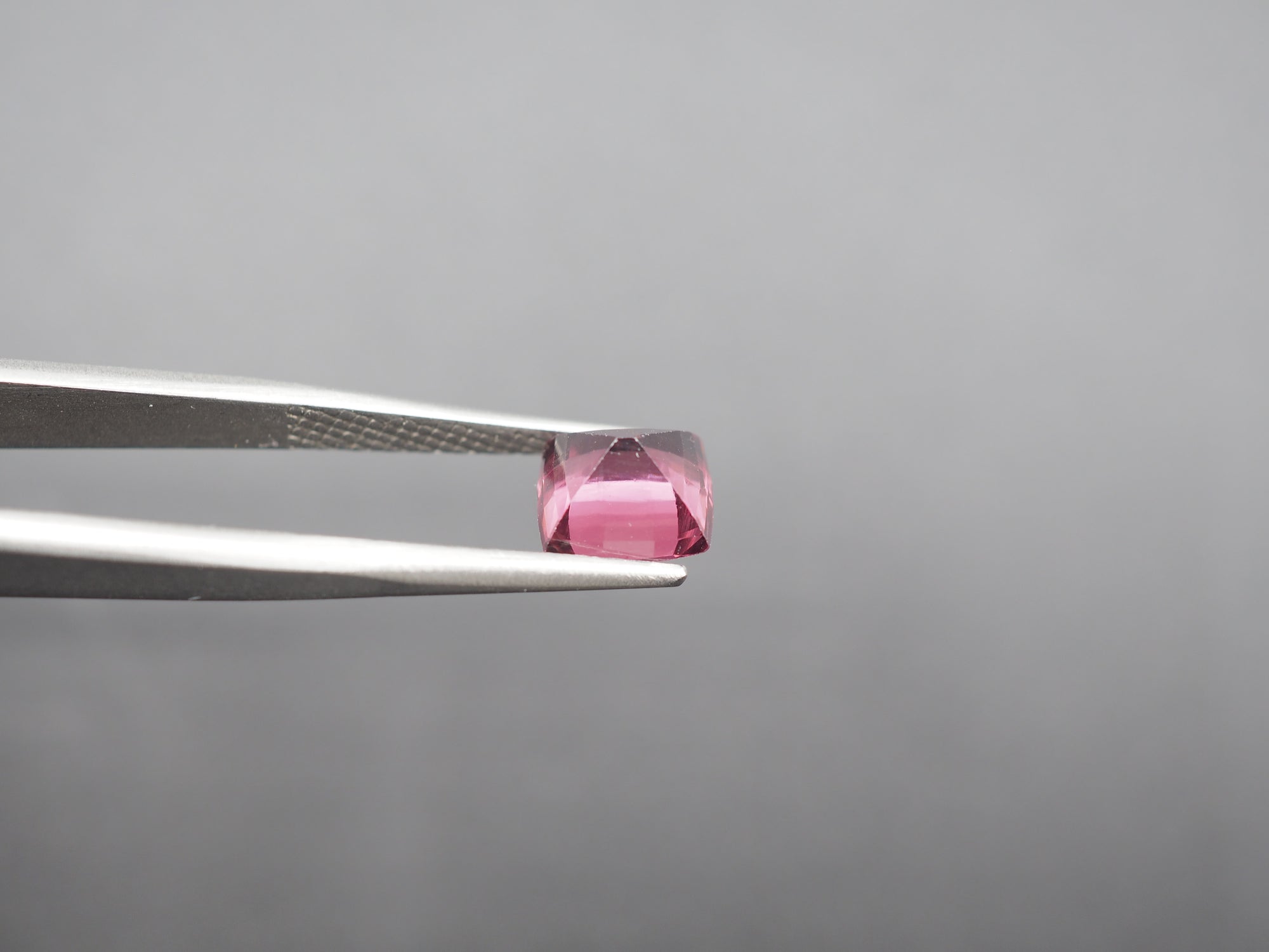 Purple Garnet Faceted 7.9x7.1 mm Approximately 2.70 Carat (GTG-PG-10)