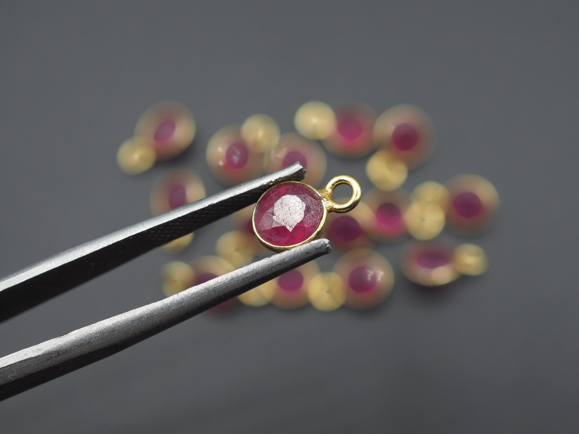 Ruby 18K Gold Filled Bezel 5 mm, Single Connector, Ruby Charm, 1 Piece