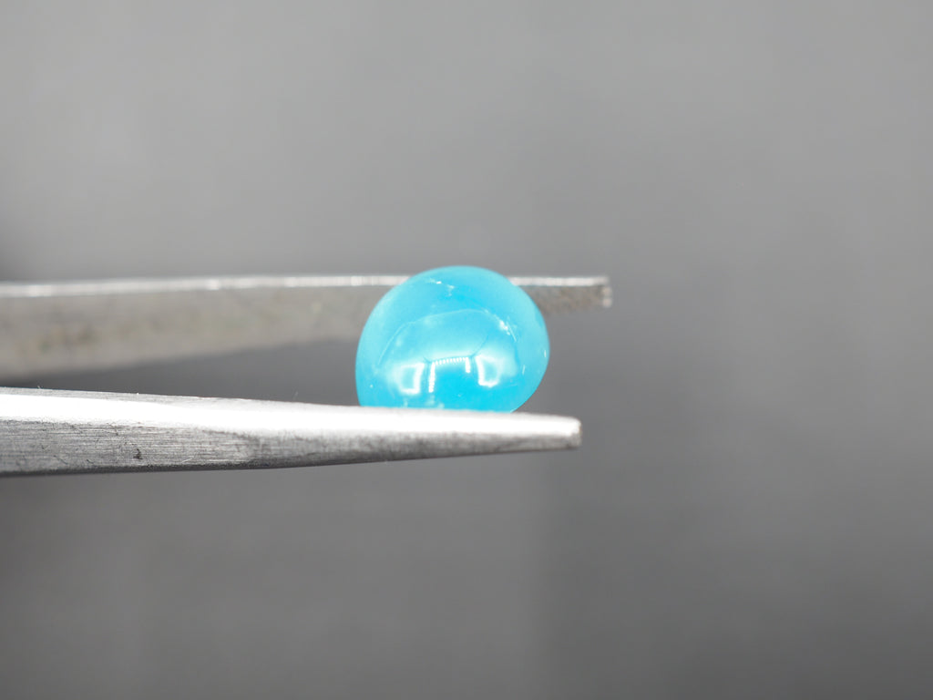 Arizona Turquoise Cabochon 14x11 mm Approximately 6.51 Carat (GTG-AT-2)
