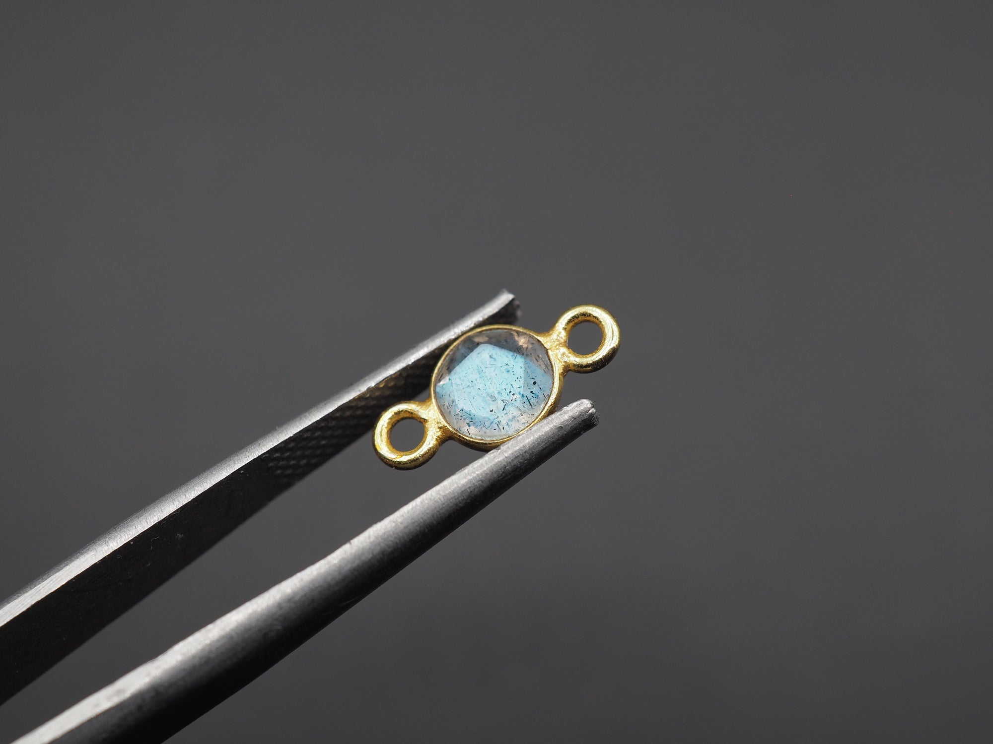 Labradorite 18K Gold Filled Bezel 5 mm, Double Connector, Labradorite Charm