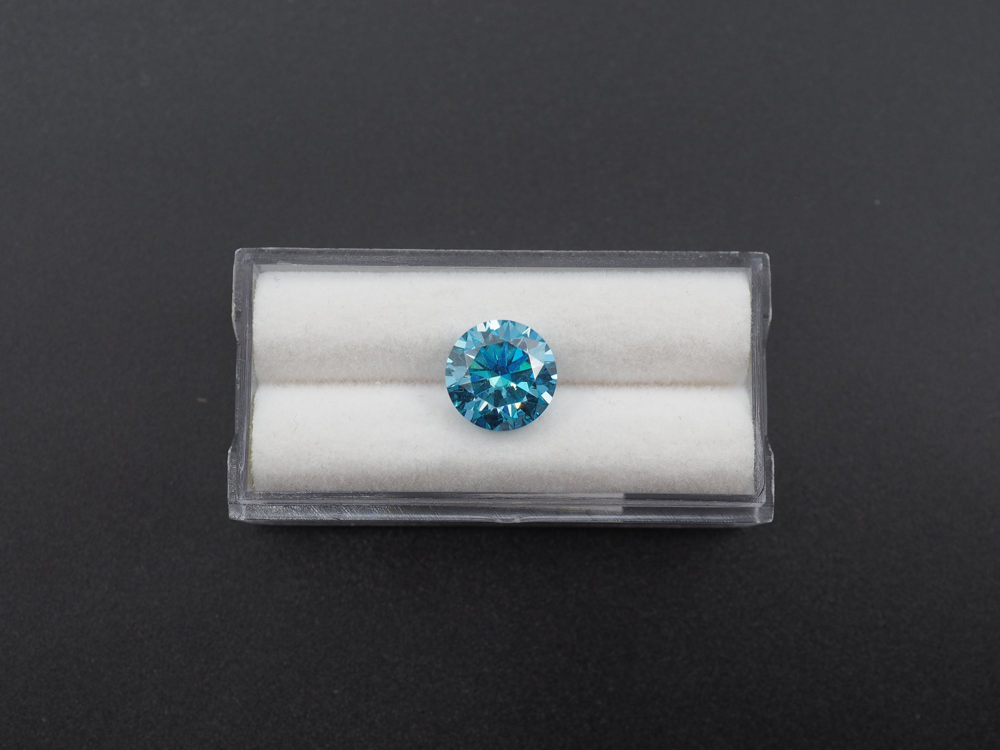 Moissanite Faceted Round Shape 10mm Approximately 3.5 Carat