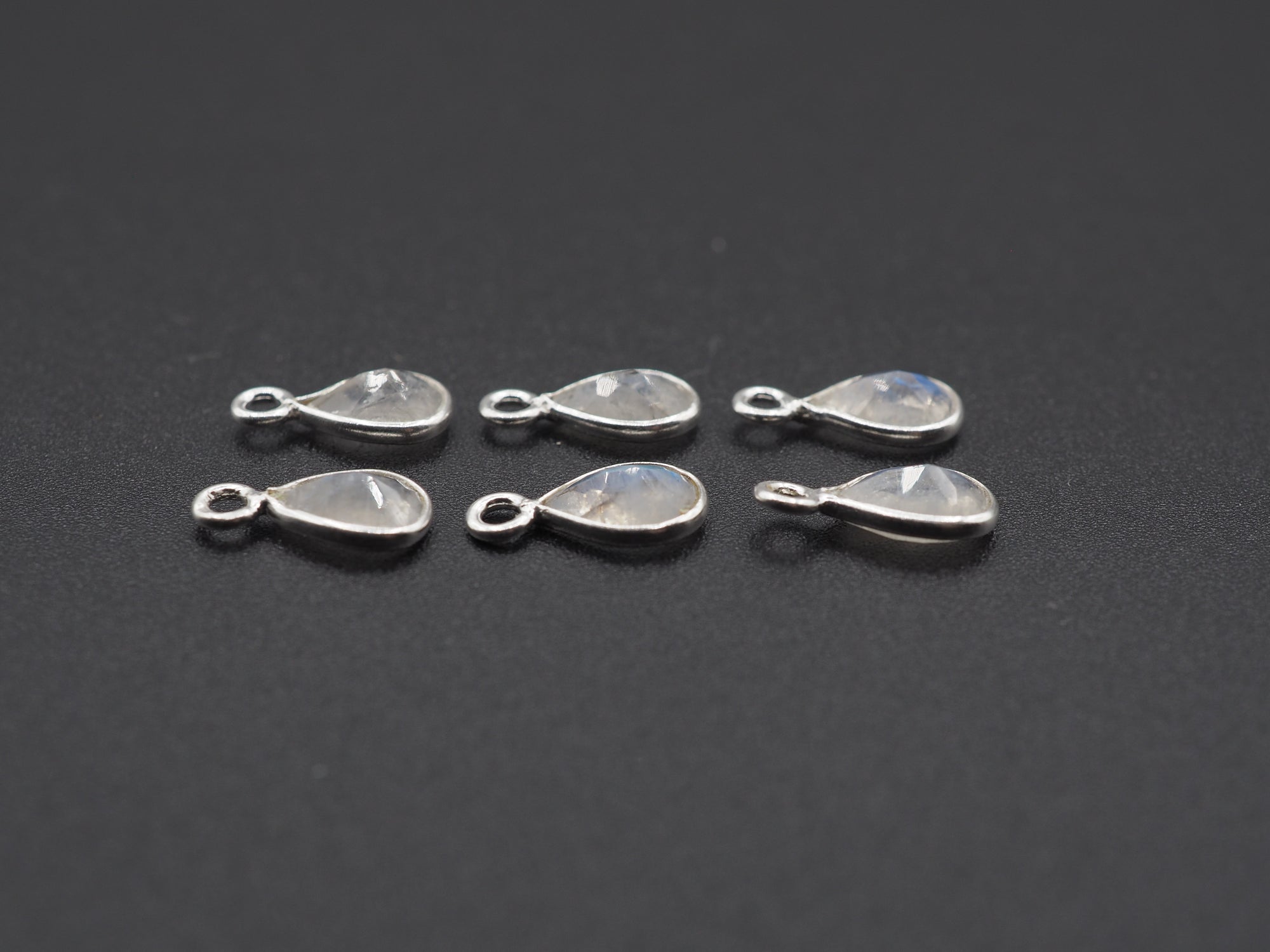 Rainbow Moonstone Silver Bezel 7x5 mm, Single Connector, Moonstone Connector, (GTG-SBM-5)