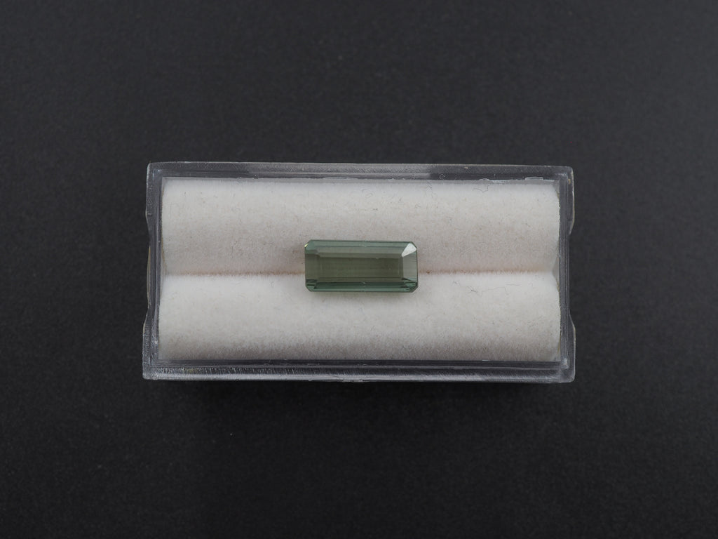 Green Faceted Rectangle Tourmaline 12.5x6mm Approximately 4.0 Carat