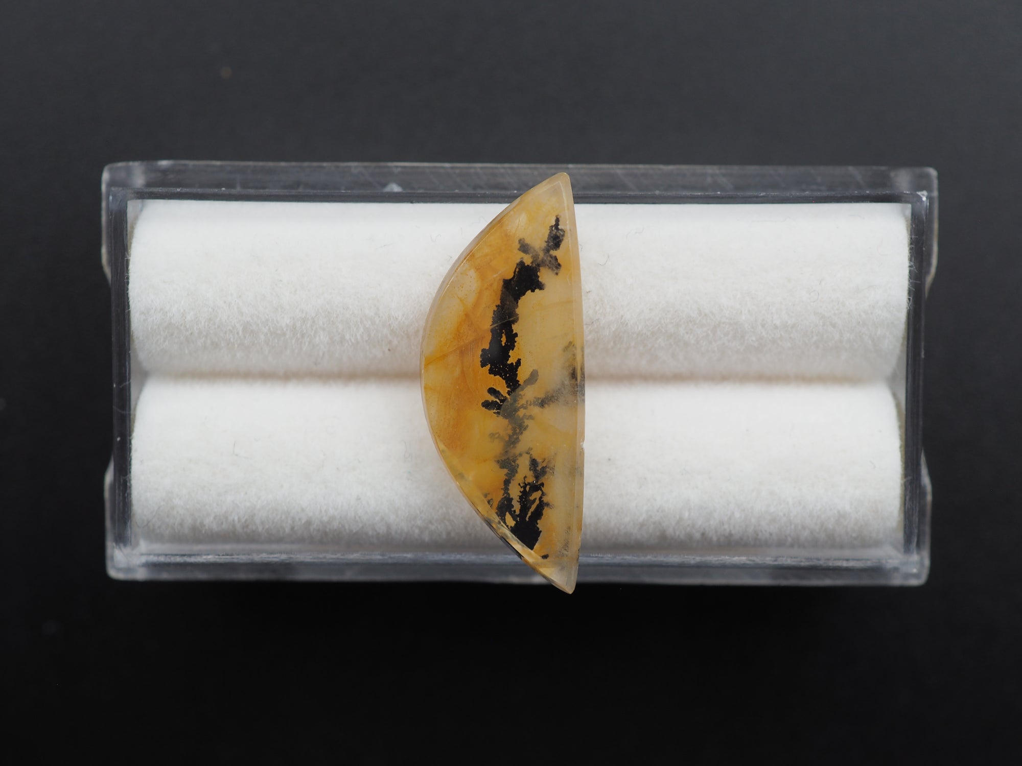 Dendrite Quartz  24x9 mm