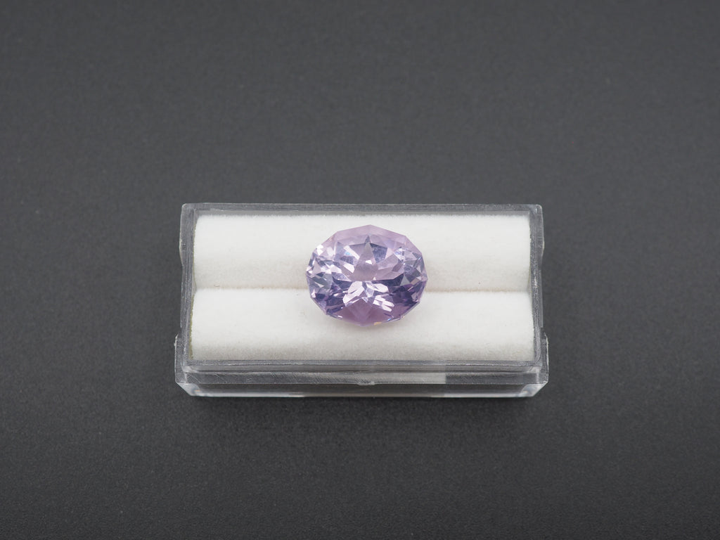 Natural Oval shaped Lavender Faceted Amethyst 16x13.5x10mm Single piece Approximately 10.74 Carat