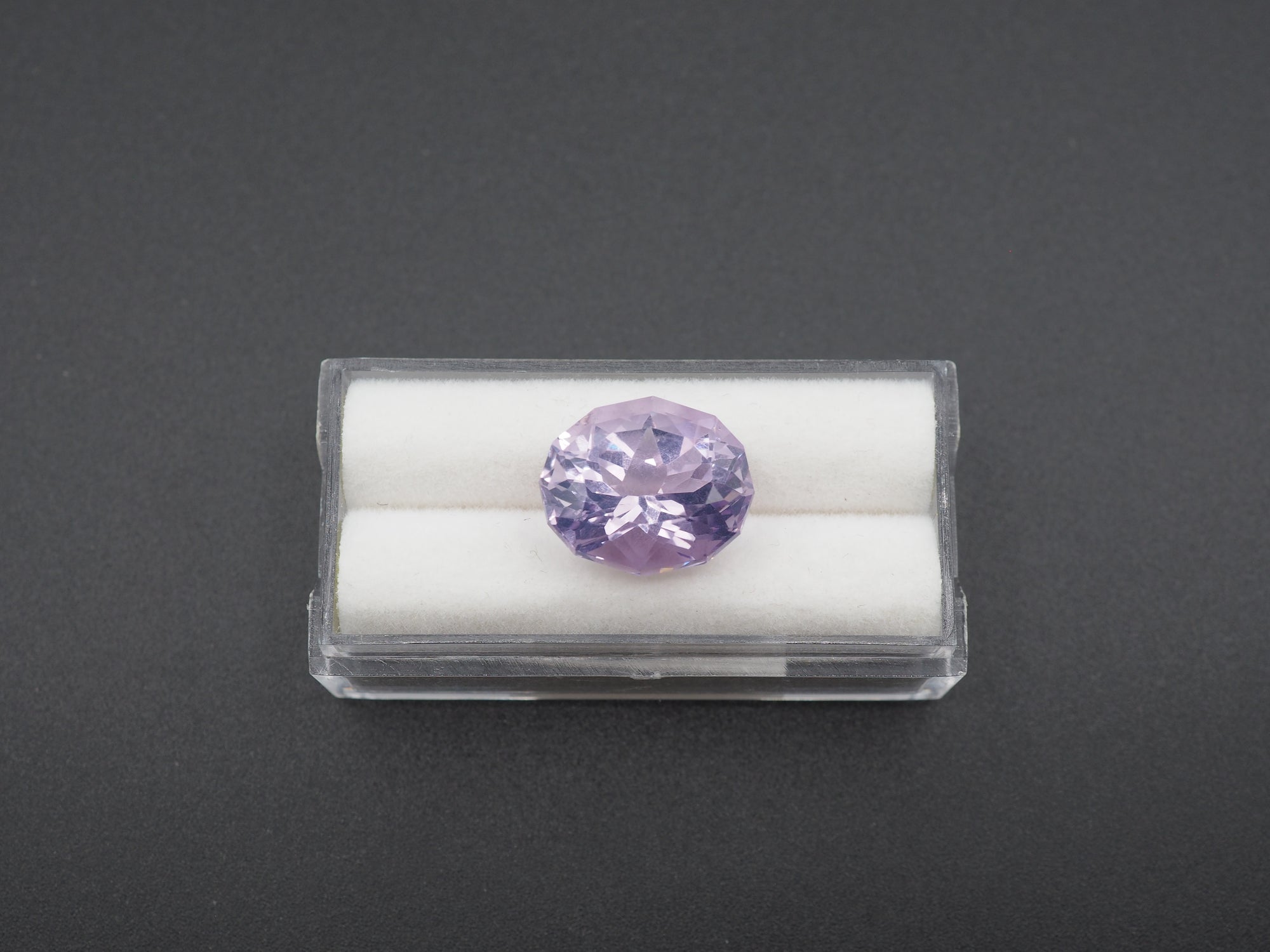 Natural Oval shaped Lavender Faceted Amethyst 16x13.5x10mm Single piece Approximately 10.74 Carat
