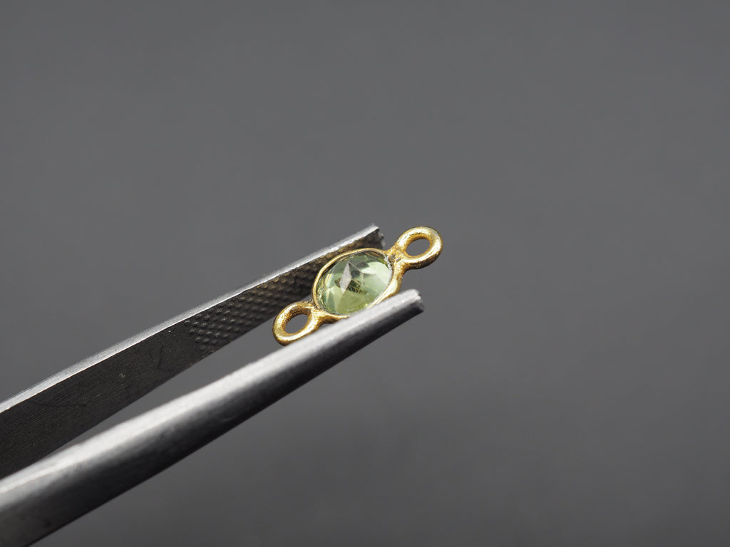 Peridot 18K Gold Filled Bezel 5mm, Double Connector, Peridot Charm