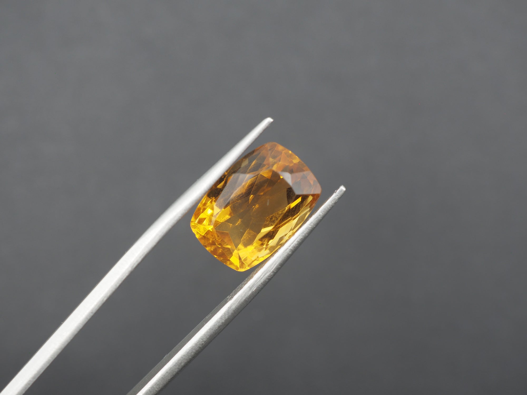 Citrine Faceted 14x9.8 mm Single Piece Approximately 8.07 Carat (GTG-CT-16)