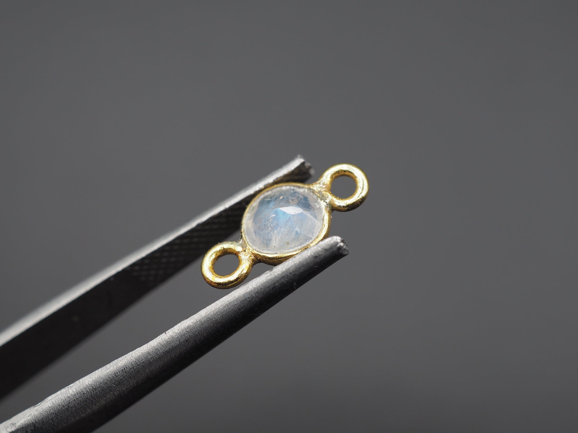 Rainbow Moonstone 18K Gold Filled Bezel 5 mm, Double Connector, Moonstone Charm