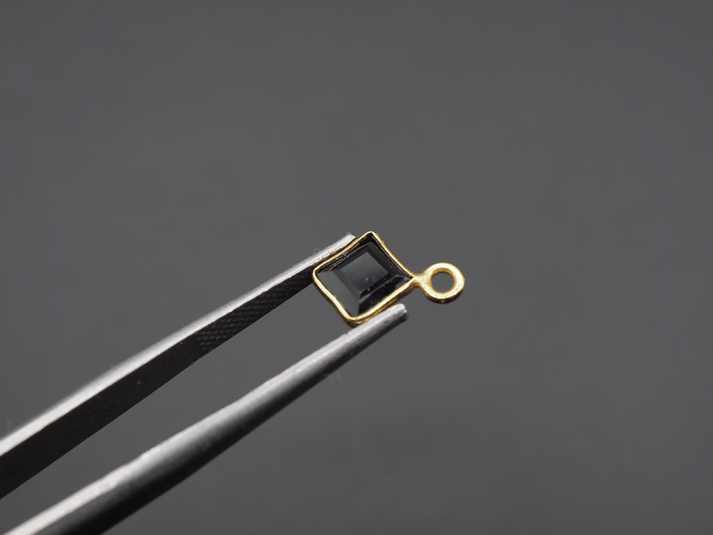 Black Onyx 18K Gold Filled Bezel 6x6 mm ,Single Connector, Onyx Charm