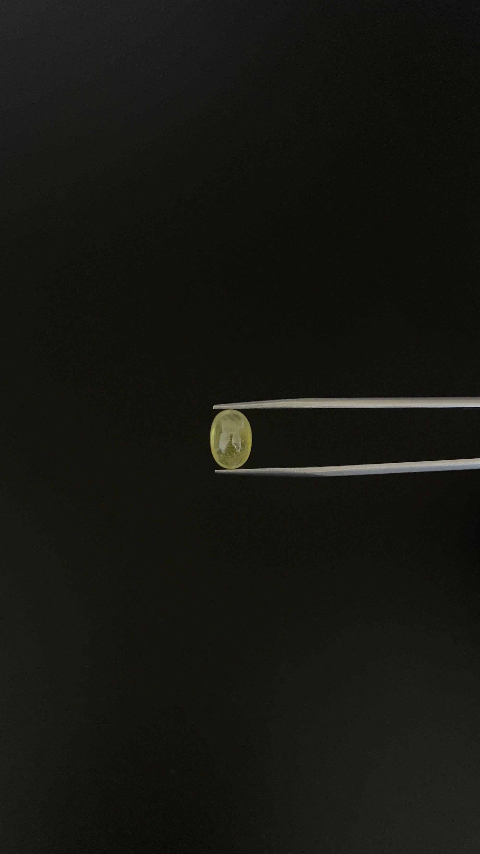 Yellow Sapphire Cabochon Oval Shape 10x7 mm