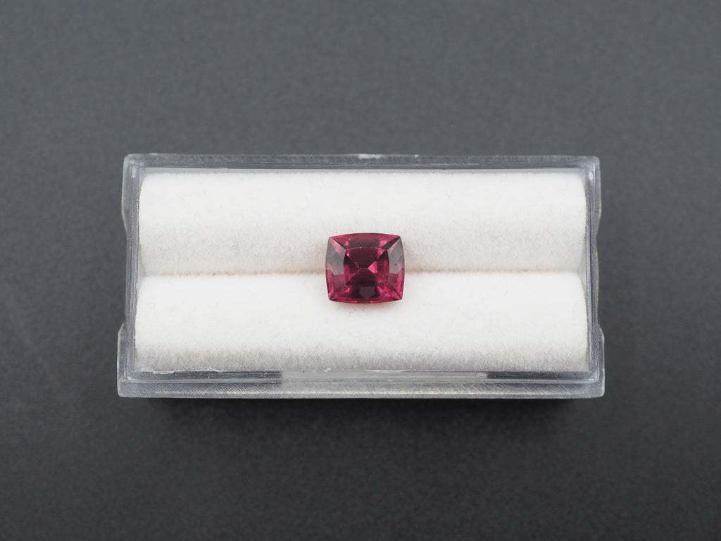 Purple Garnet Faceted 7.9x7.1 mm Approximately 2.70 Carat (GTG-PG-10)
