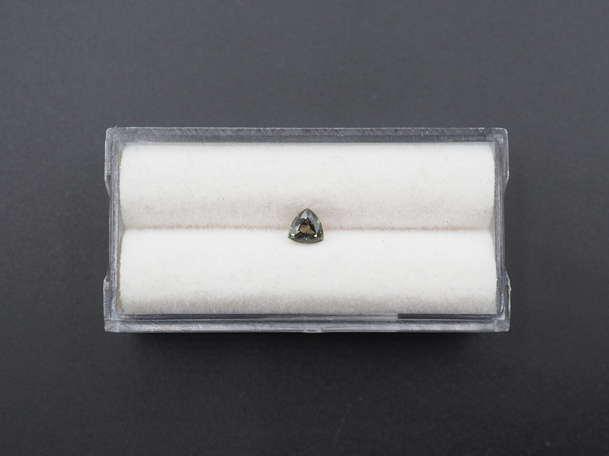 Alexandrite Faceted Gemstone 4.4 mm Single Piece Approximately 0.39 Carat (GTG-ALX-6)