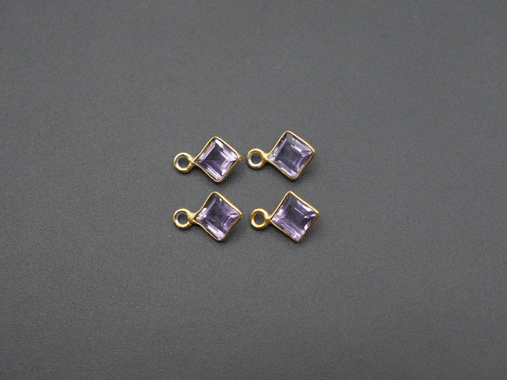 Amethyst 18K Gold Filled Bezel 5x5 mm, Single Connector, Amethyst Charm
