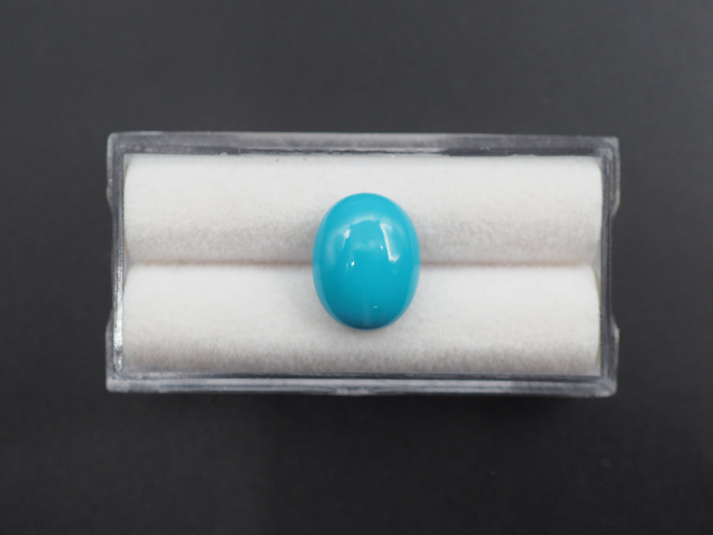 Arizona Turquoise Cabochon 13x10 mm Approximately 4.67 Carat (GTG-AT-42)
