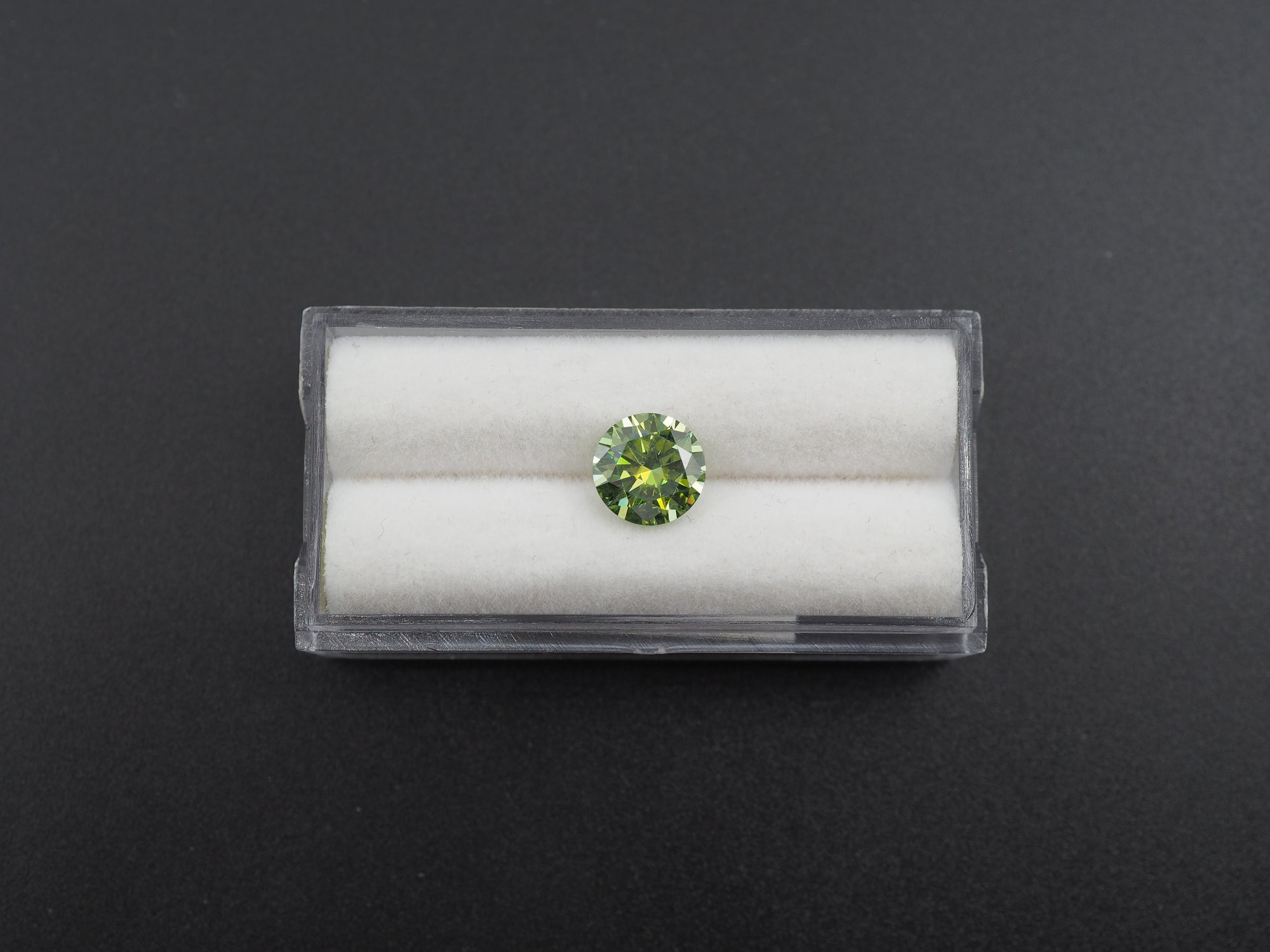 Moissanite Faceted Round Shape 8mm Approximately 1.67 Carat