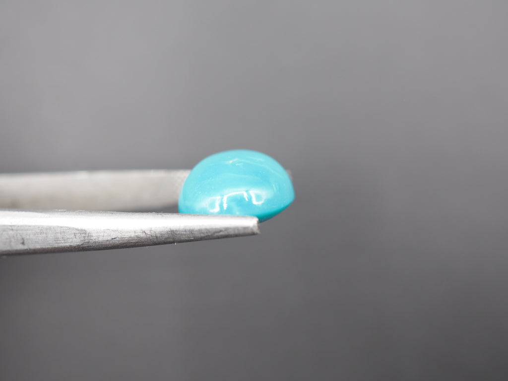 Arizona Turquoise Cabochon 14.5x11 mm Approximately 9.74 Carat (GTG-AT-36)