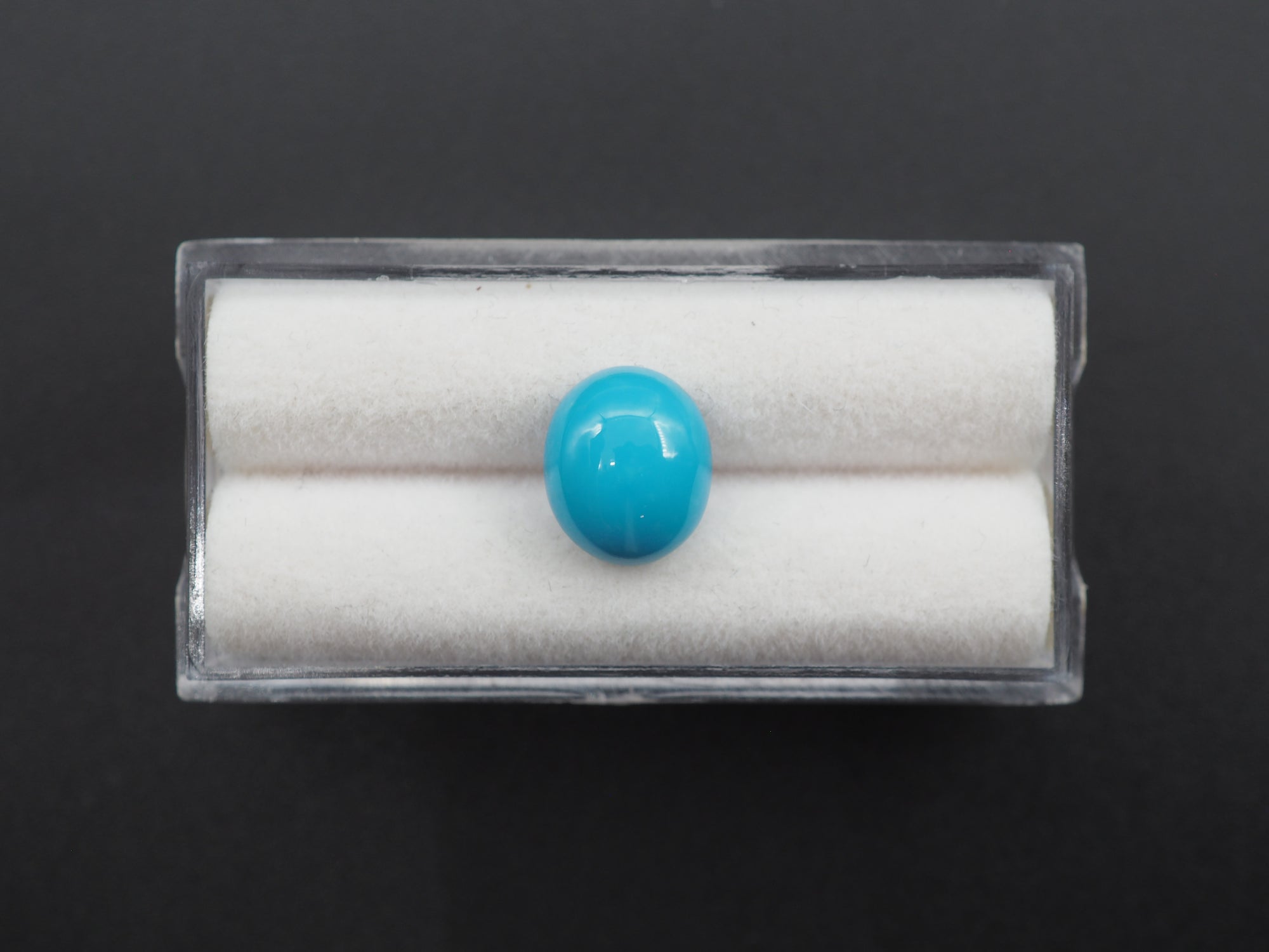 Arizona Turquoise Cabochon 10x9 mm Approximately 3.56 Carat (GTG-AT-35)