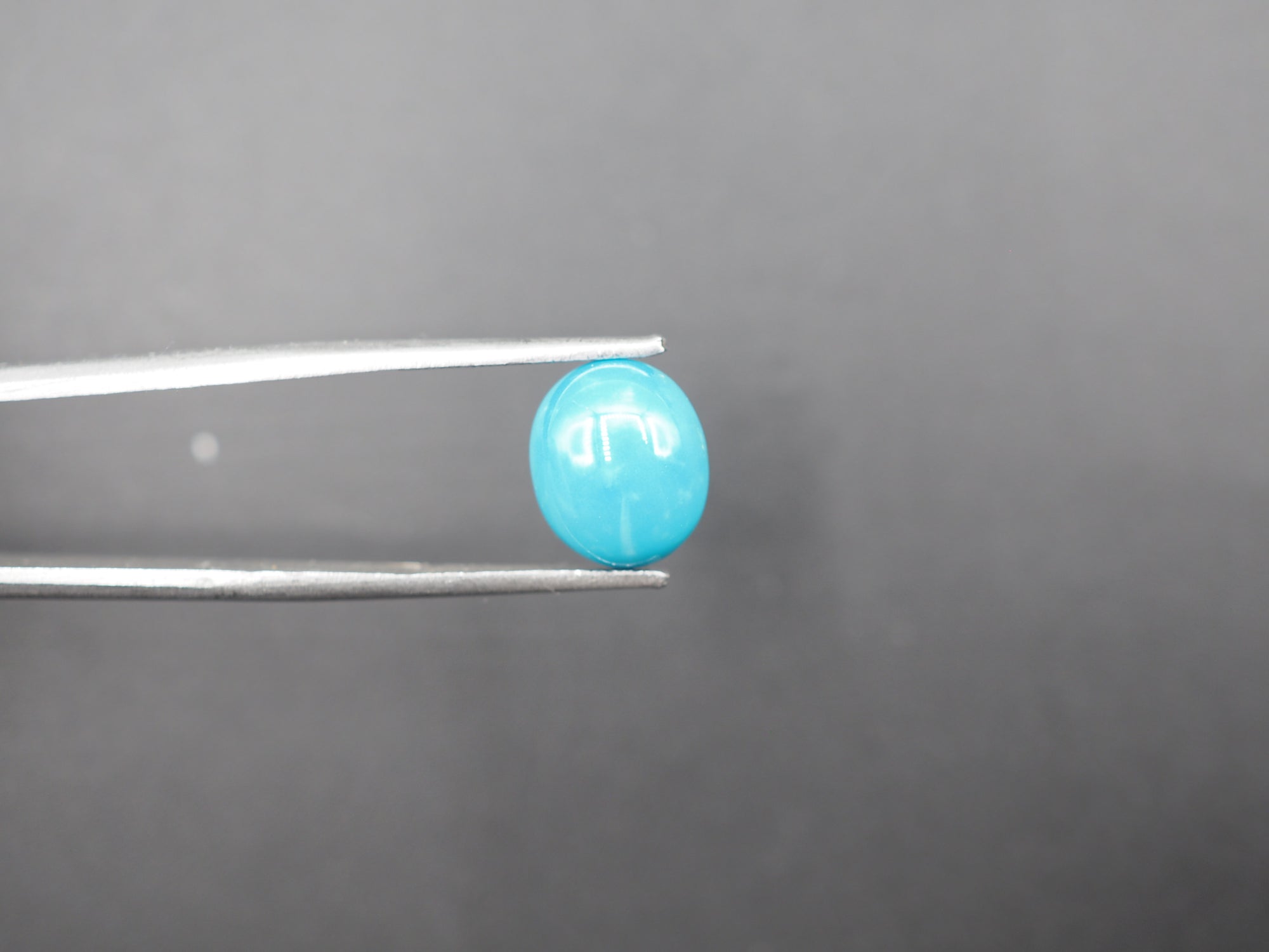Arizona Turquoise Cabochon 10x9 mm Approximately 3.56 Carat (GTG-AT-35)