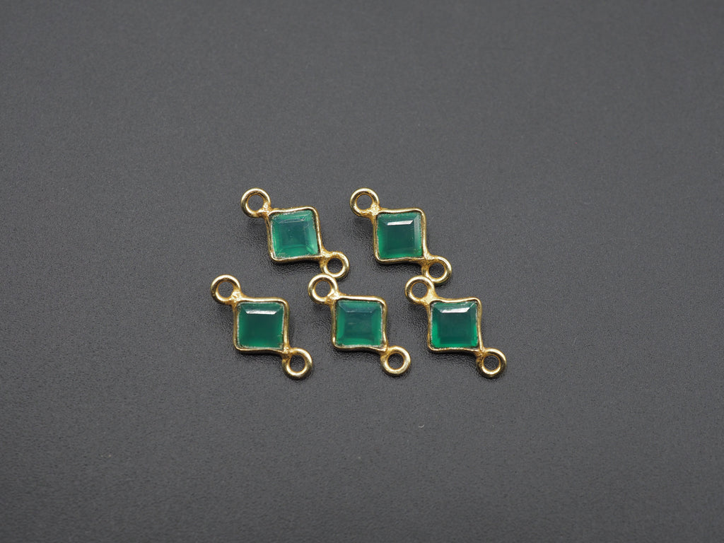 Green Onyx 18K Gold Filled Bezel 5x5 mm, Double Connector Onyx Charm