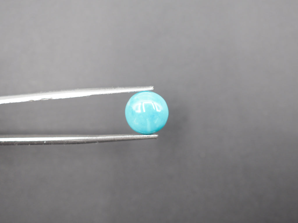 Arizona Turquoise Cabochon 9 mm Approximately 2.71 Carat (GTG-AT-32)