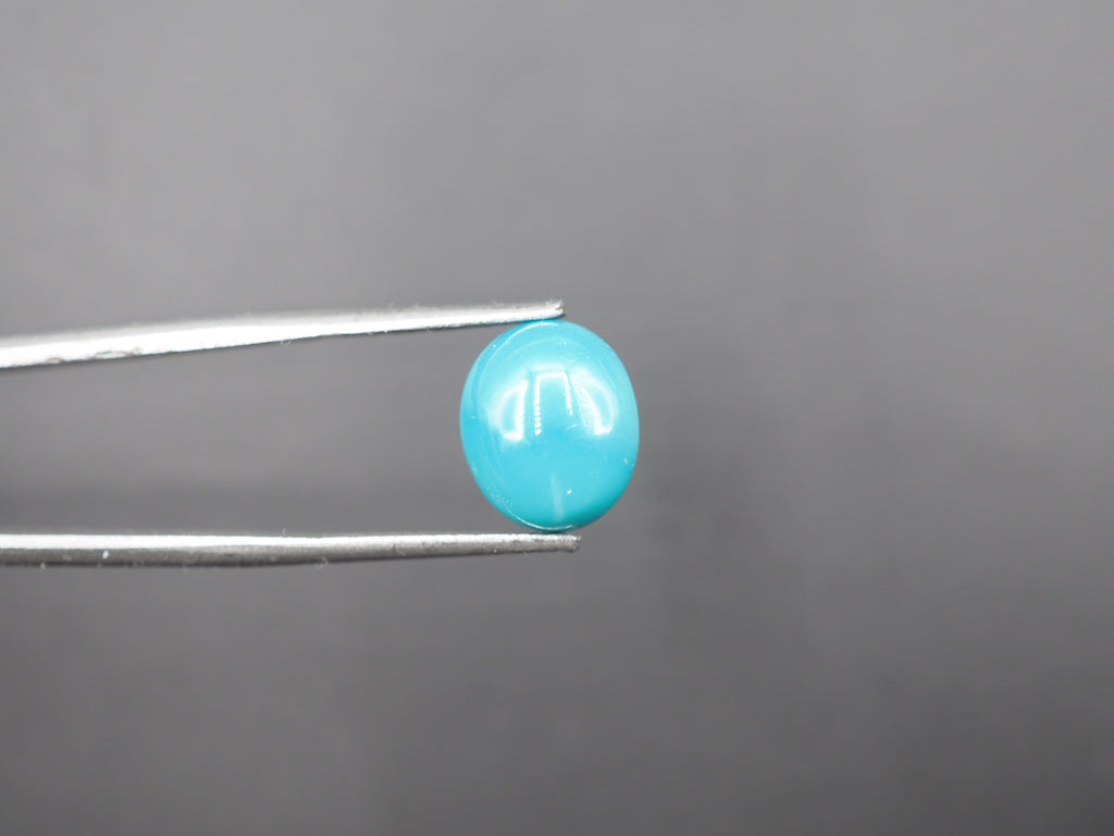 Arizona Turquoise Cabochon 11x9 mm Approximately 4.02 Carat (GTG-AT-31)