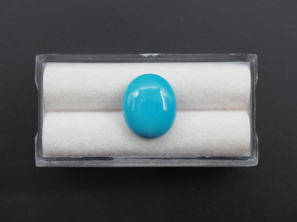 Arizona Turquoise Cabochon 14x11.5 mm Approximately 5.16 Carat (GTG-AT-15)