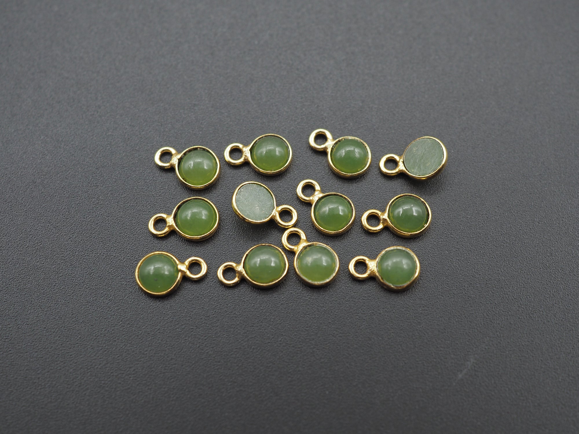 Jade 18K Gold Filled Bezel 5 mm, Single Connector, Jade Charm, 1 Piece